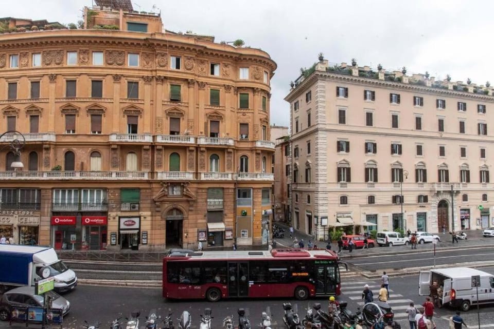 Property building, Neighbourhood, City view, Street view