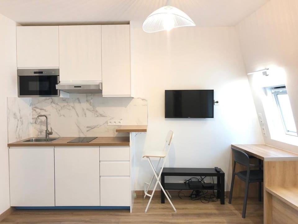 TV and multimedia, Kitchen or kitchenette