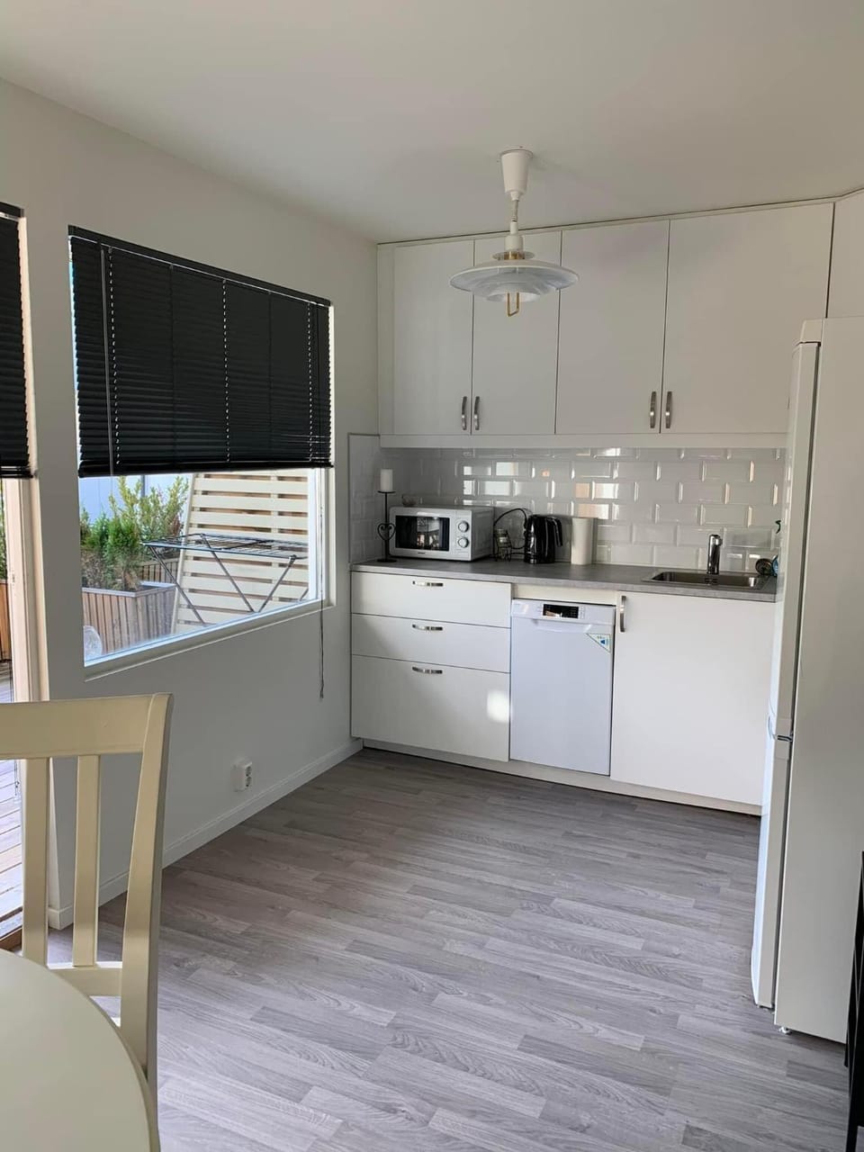 Coffee/tea facilities, Kitchen or kitchenette, Dining area, dishwasher, minibar, pet friendly, stove
