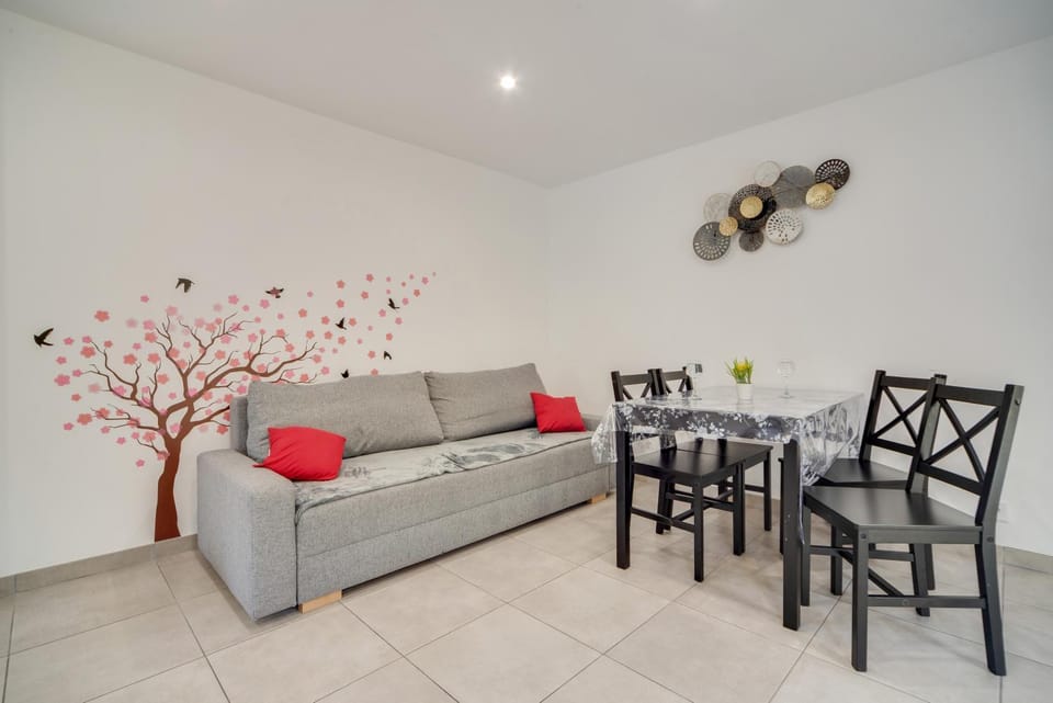 La Sérénade Numéro 1 House in Paris