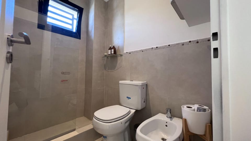 Shower, Toilet, Bathroom, bidet