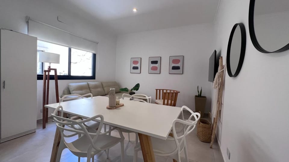Living room, Seating area, Dining area