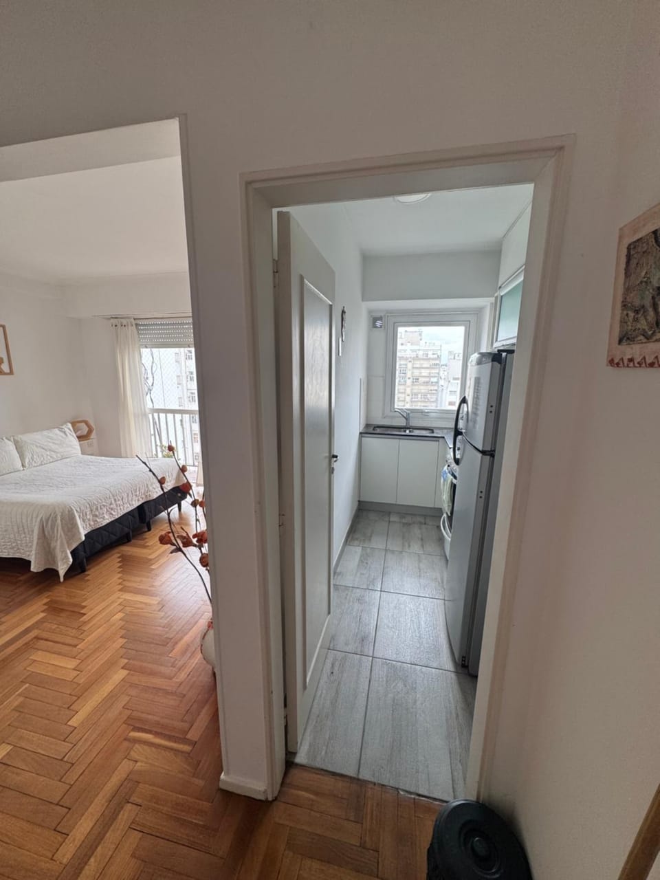 Kitchen or kitchenette, Bedroom