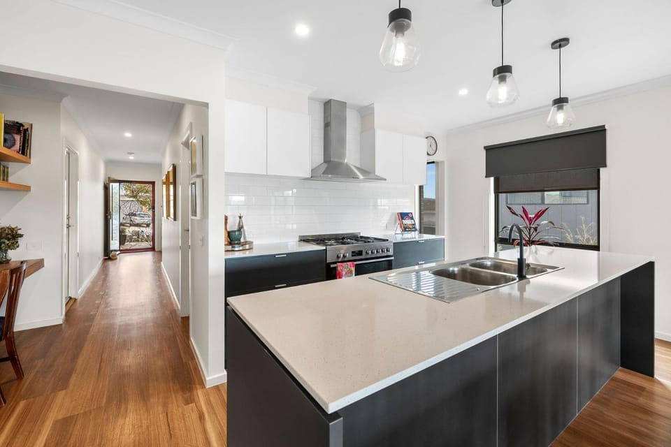 Porta Rossa House in Anglesea