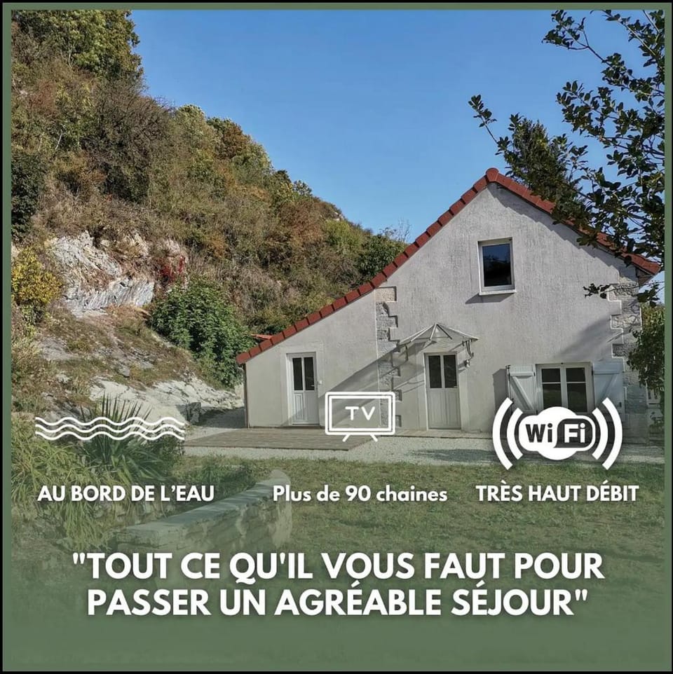 L'Alcôve des Falaises House in Jura