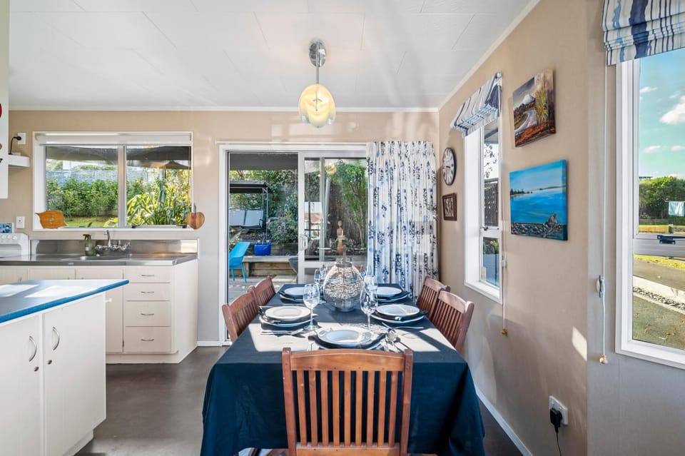 Dining area, Dinner, Dinner