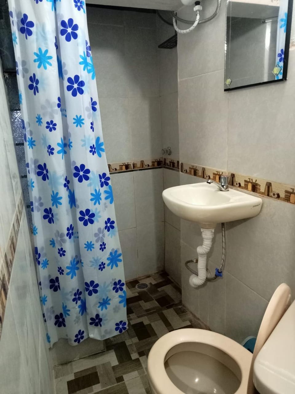 Shower, Toilet, Bathroom