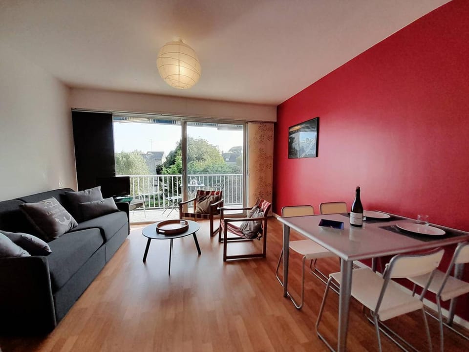 Studio cosy avec balcon, proche port et plage, La Trinité-sur-Mer - FR-1-477-241 Apartment in Carnac