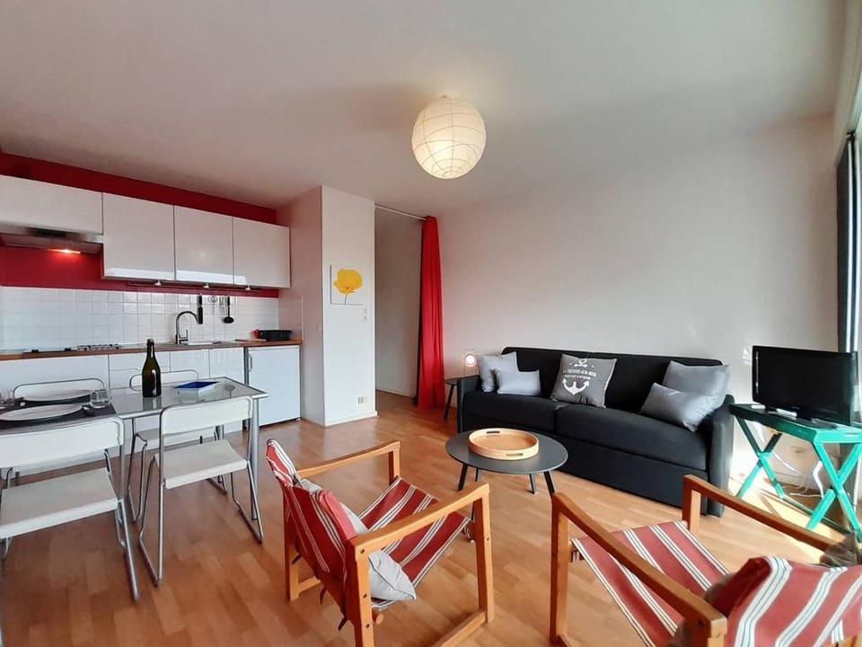Studio cosy avec balcon, proche port et plage, La Trinité-sur-Mer - FR-1-477-241 Apartment in Carnac