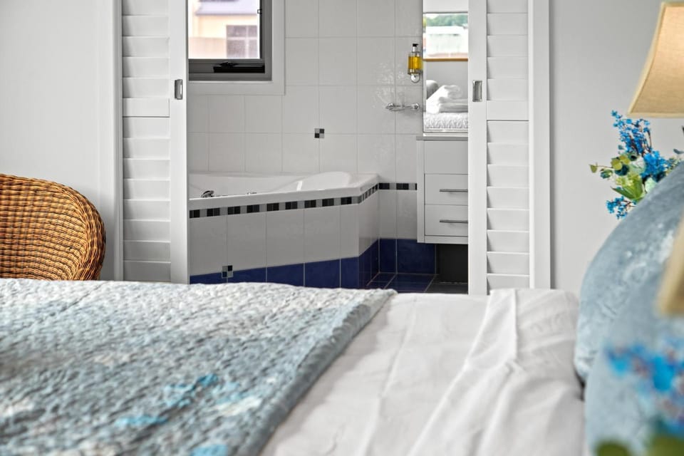 Shower, Bathroom, Bath