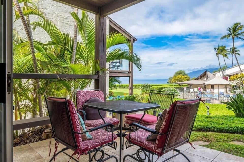 Hale Kamaole 7-169- Ground floor, ocean view, updated Kihei gem Apartment in Wailea