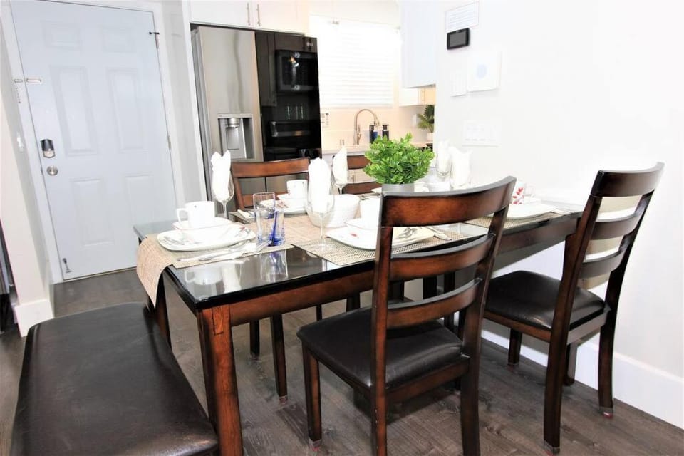 Secluded & Quiet Guest House-Cherry Valley-Morongo Apartment in Southern California