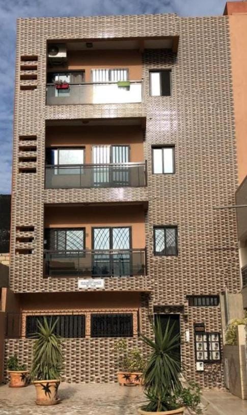 Property building, Day