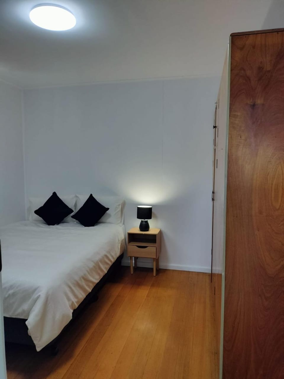 Bed, Bedroom, wardrobe