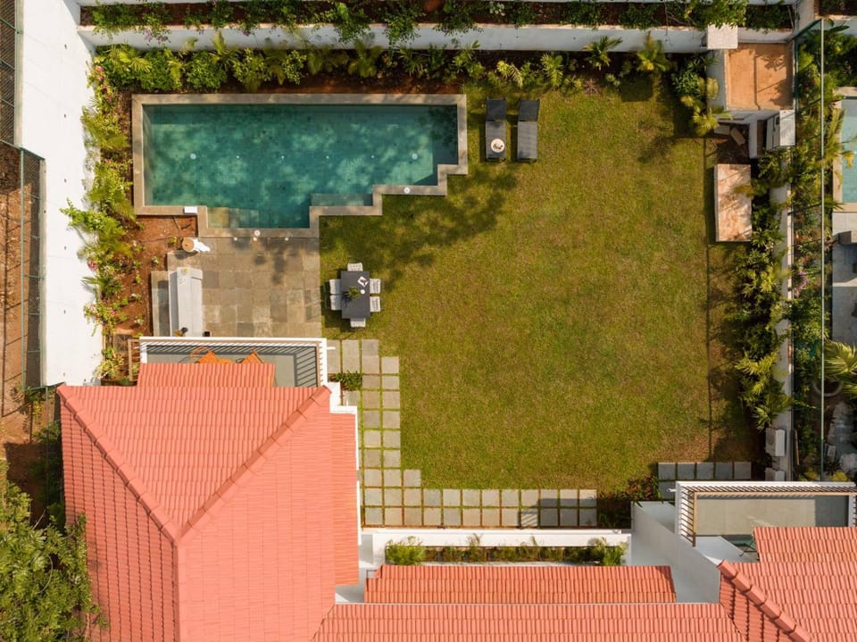 Other, Swimming pool