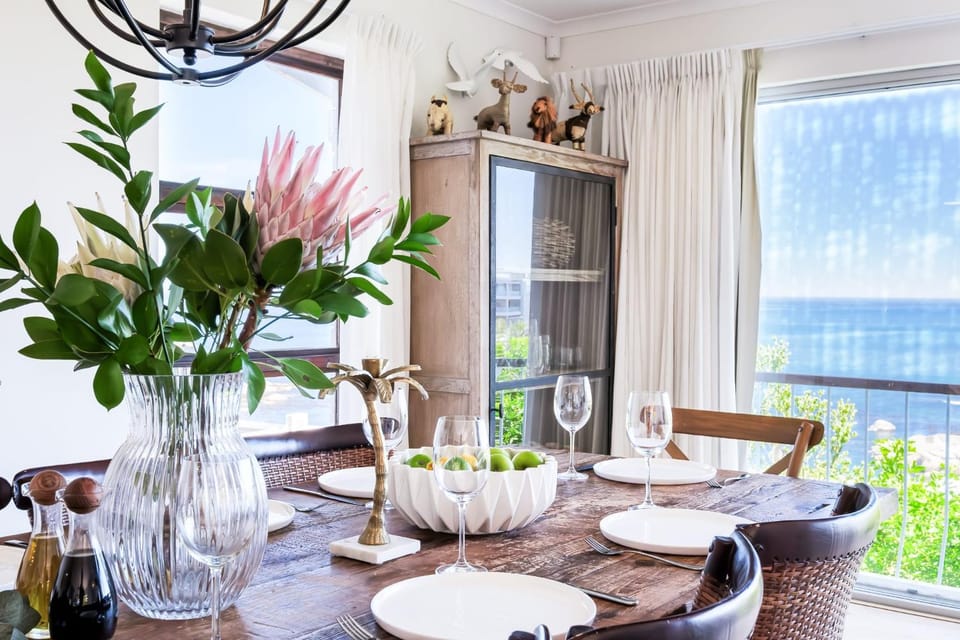 Dining area, Sea view