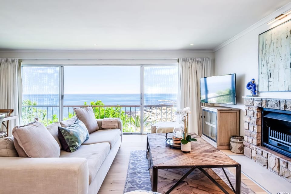 View (from property/room), Living room, Seating area, Sea view