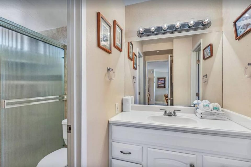 Royal Kahana 906- 9th floor ocean view 1bedroom condo Apartment in Napili-Honokowai