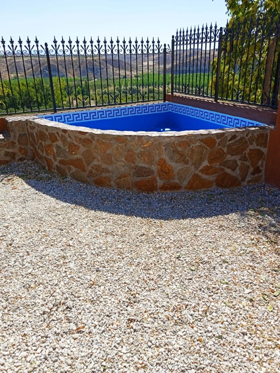 Mountain view, Swimming pool