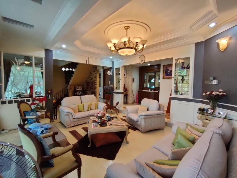 The Bungalow Homestay with Private Pool by Cheta House in Kedah