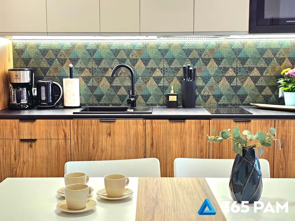 Coffee/tea facilities, Kitchen or kitchenette