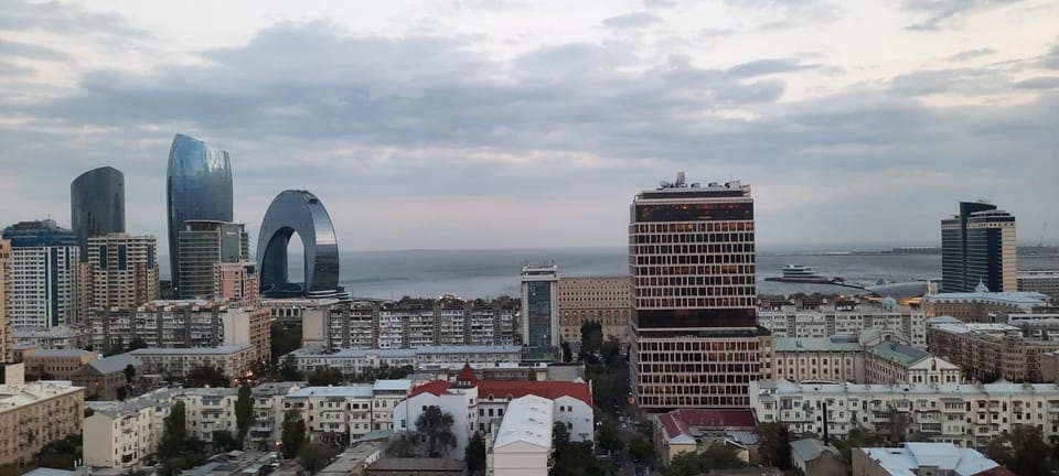 City view, Sea view