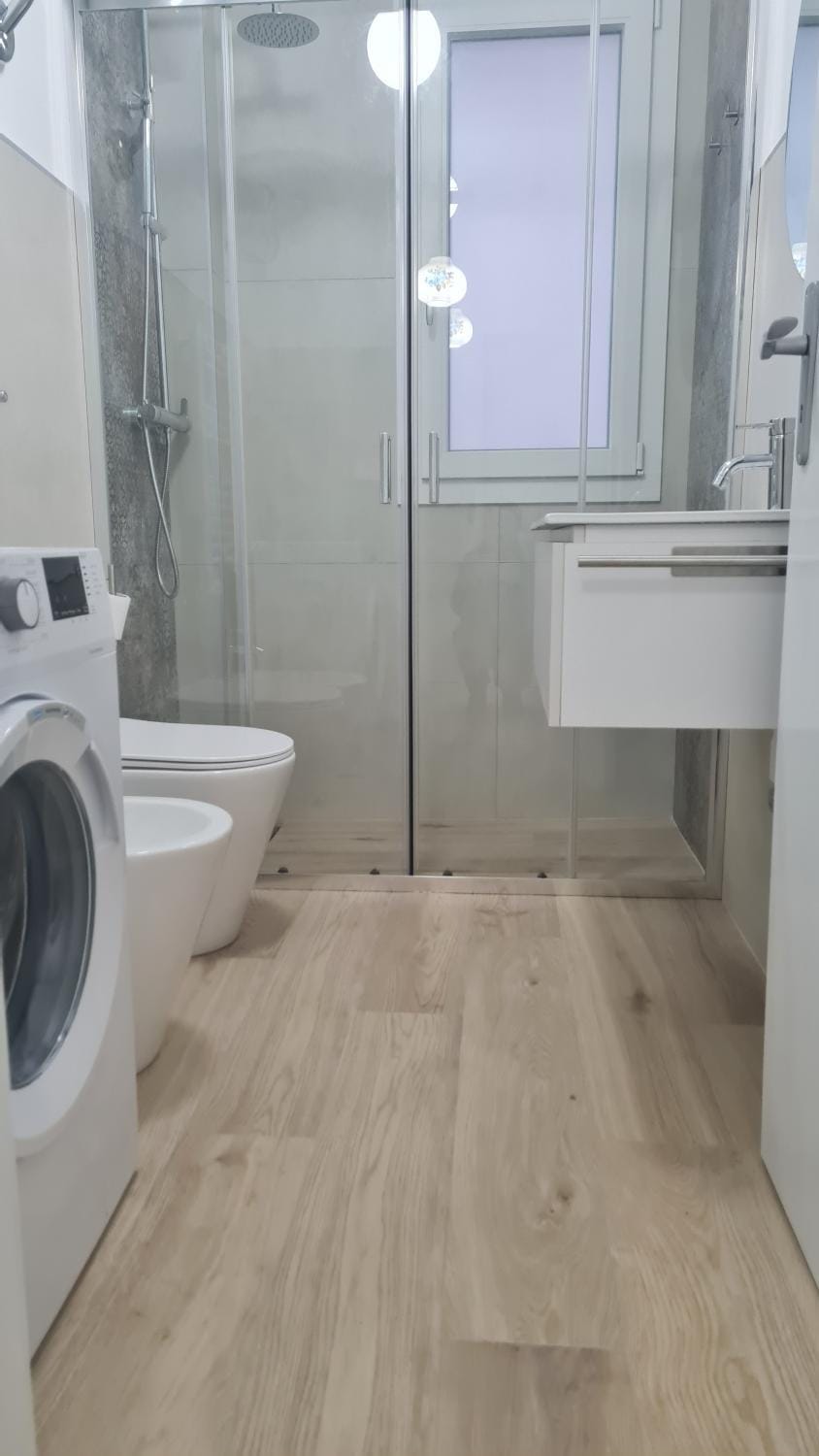 Shower, Bathroom
