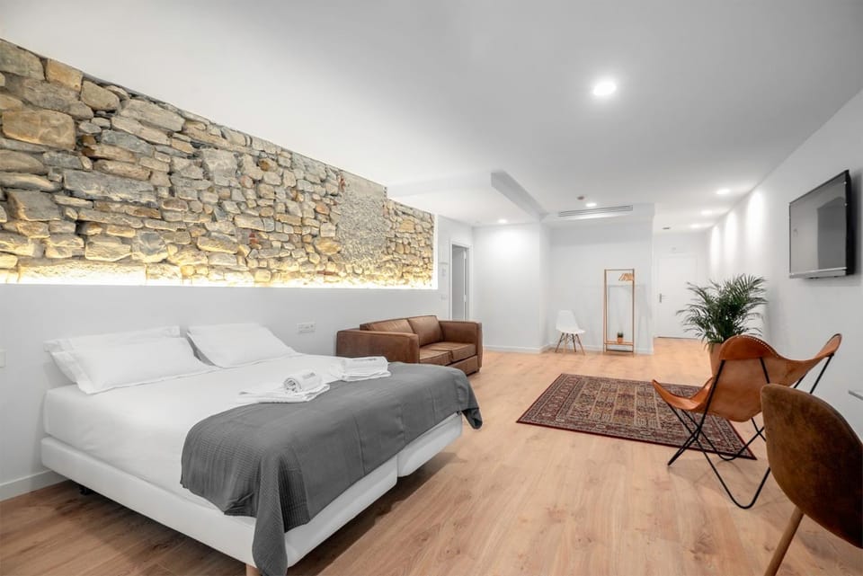 32 De Agosto ROOMS Bed and Breakfast in San Sebastian