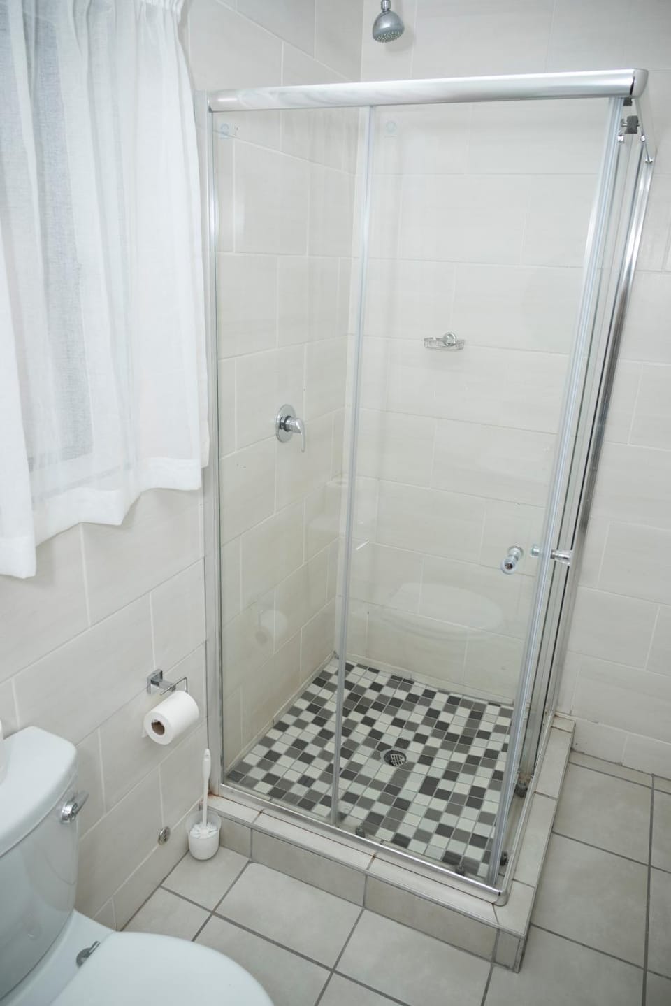 Faces Guesthouse La Provance Bed and Breakfast in South Africa