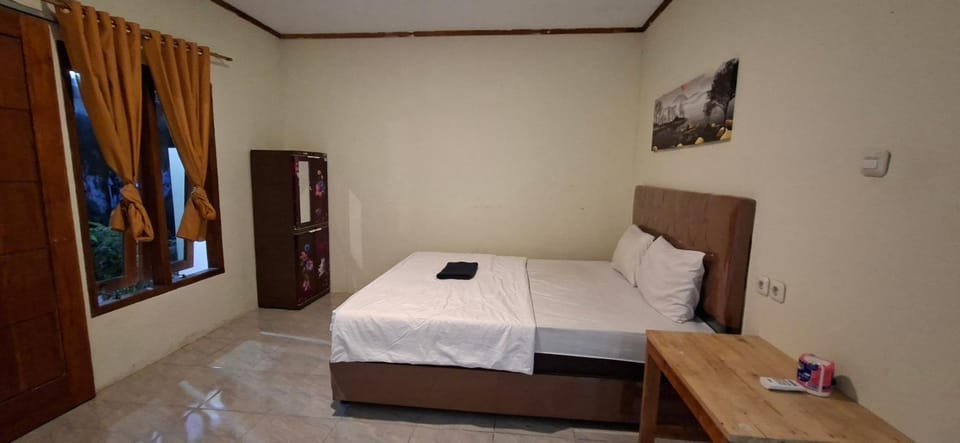 Bed, Bedroom, wardrobe