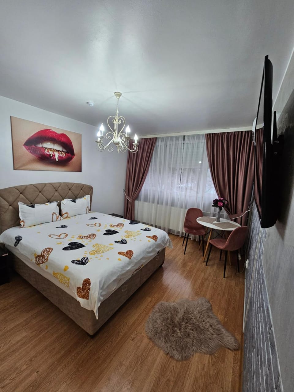 CHIC Studio- Place to Remember Apartment in Romania