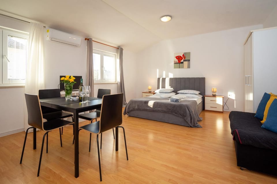 Apartments Luka free bikes Apartment in Rovinj