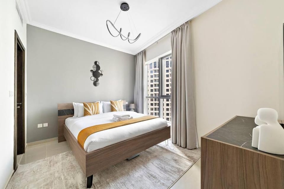 StoneTree - Near JBR Beach - Prime Location Apartment in Dubai