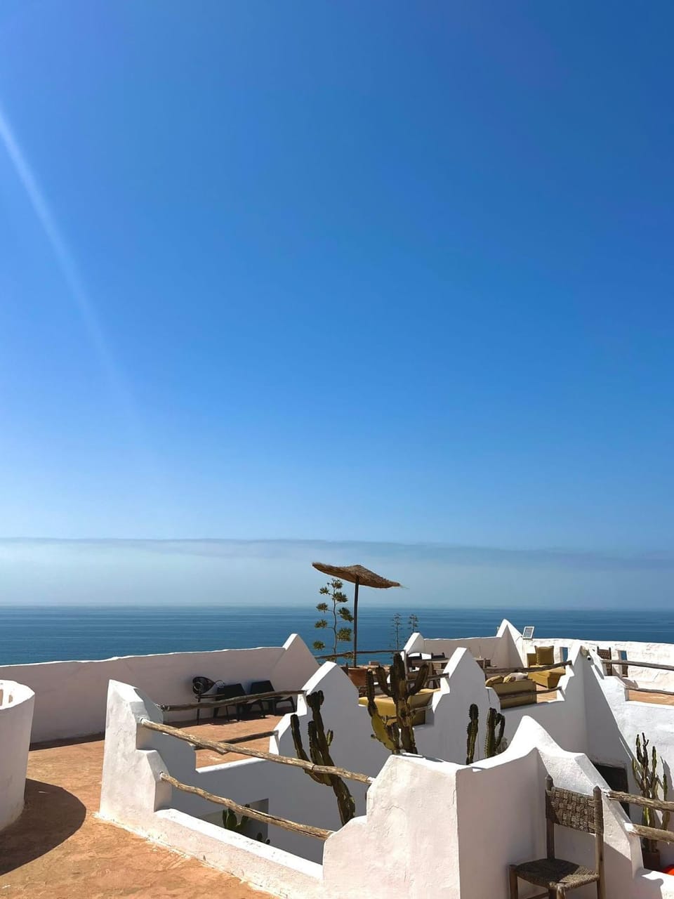 Nearby landmark, Day, Natural landscape, View (from property/room), Balcony/Terrace, Sea view, sunbed