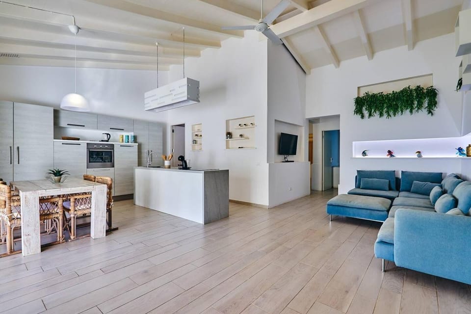 Beach Villa - By Bobbywashere House in Santa Maria