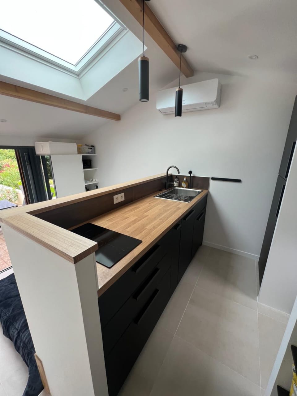 Kitchen or kitchenette, stove