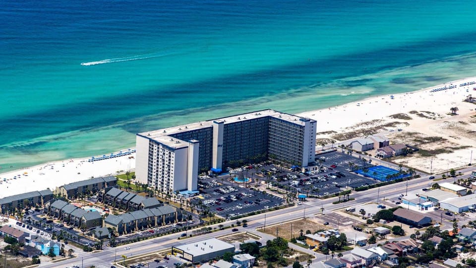 Regency Towers Unit 725 House in Lower Grand Lagoon
