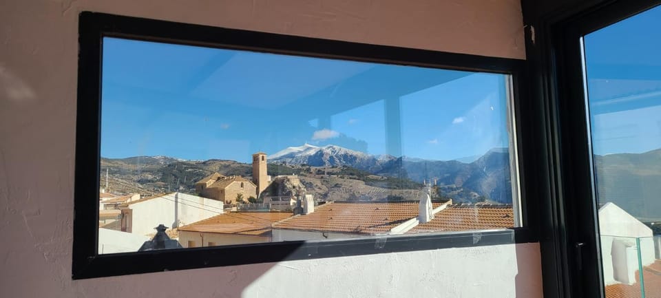 Nearby landmark, Natural landscape, Landmark view, Mountain view