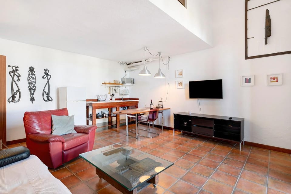 Property building, Living room
