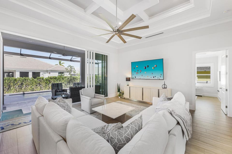 2023 custom built inland home with pool and spa House in Marco Island