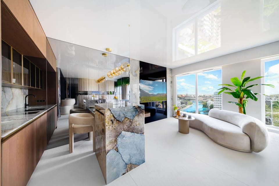 TV and multimedia, Kitchen or kitchenette, Living room, Seating area, Dining area, oven