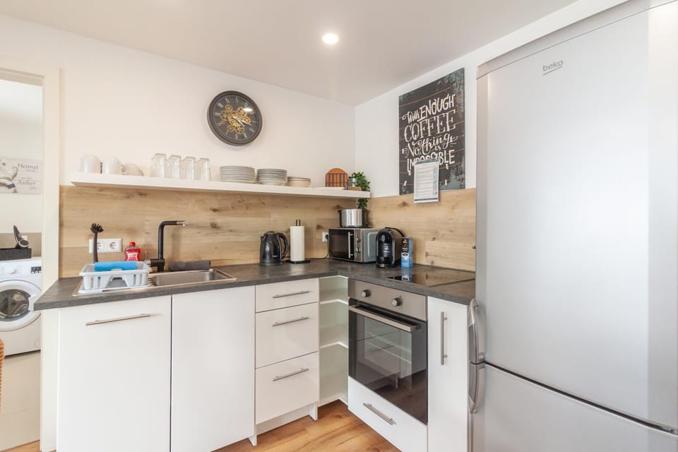 Kitchen or kitchenette, kitchen