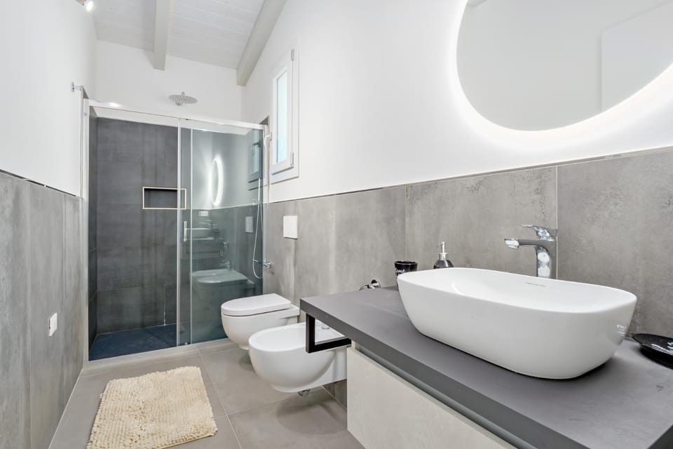 Shower, Toilet, Bathroom, bidet