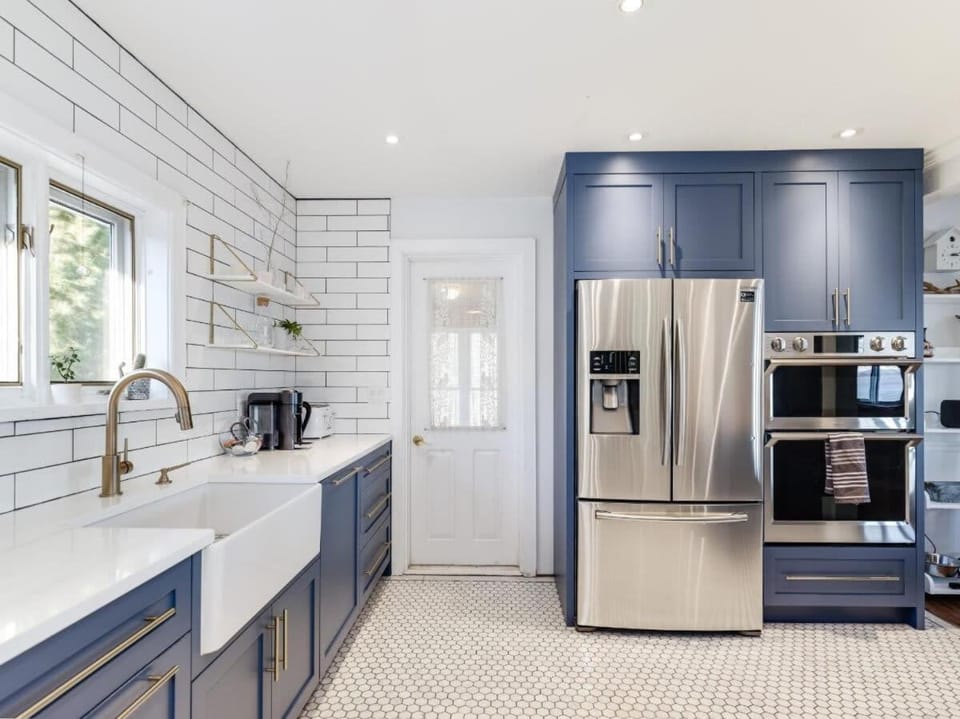 Cozy family waterfront retreat recently renovated House in Greater Napanee