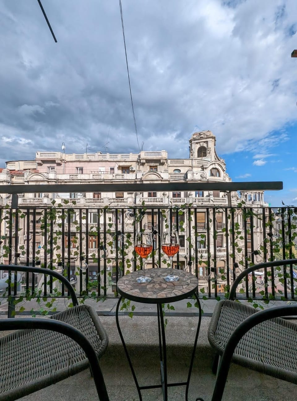 Old Town Studio - Victoriei 2 Apartment in Bucharest
