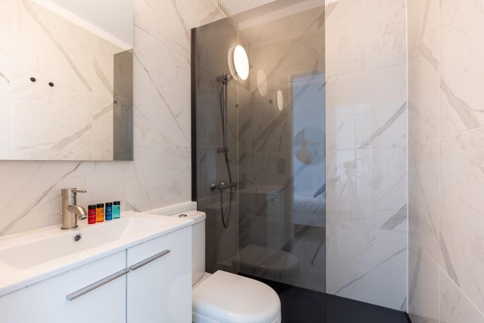 Shower, Toilet, Bathroom