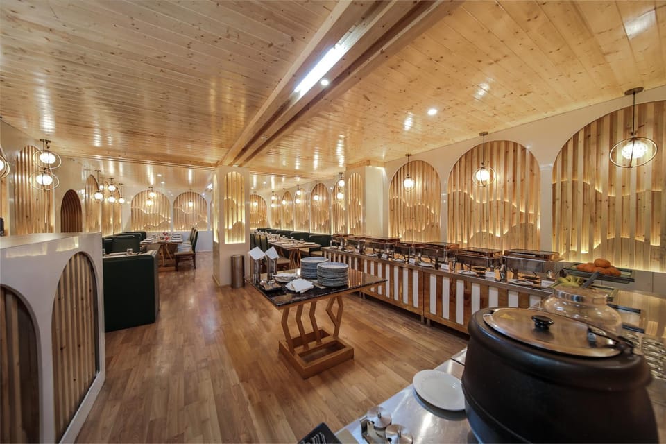 Restaurant/places to eat