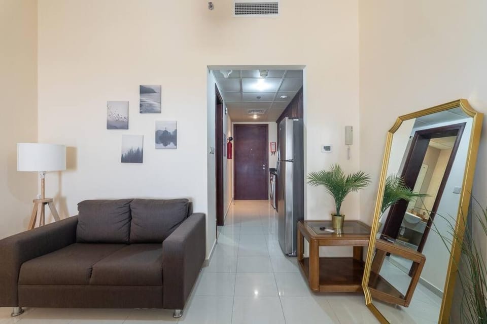 Golf Views & Spacious Balcony & Al Hamra Apartment in Ras al Khaimah