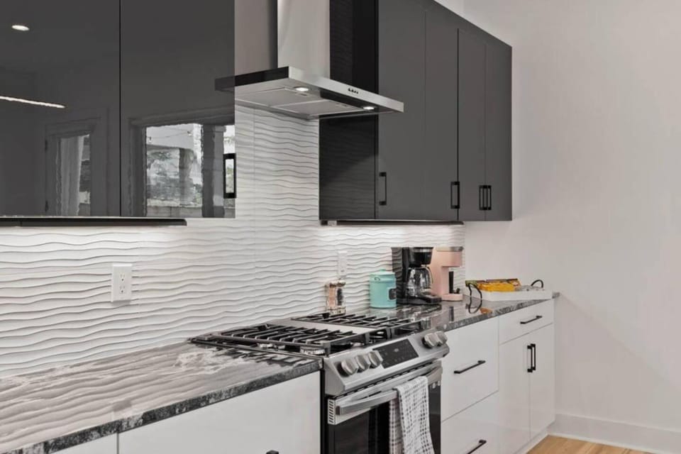Kitchen or kitchenette, dishwasher, minibar, pet friendly, stove