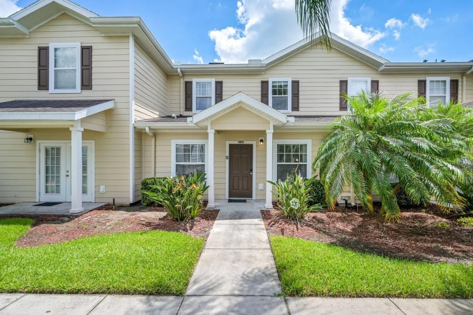 Beautiful and cozy 3BR home in Lucaya Village House in Osceola County